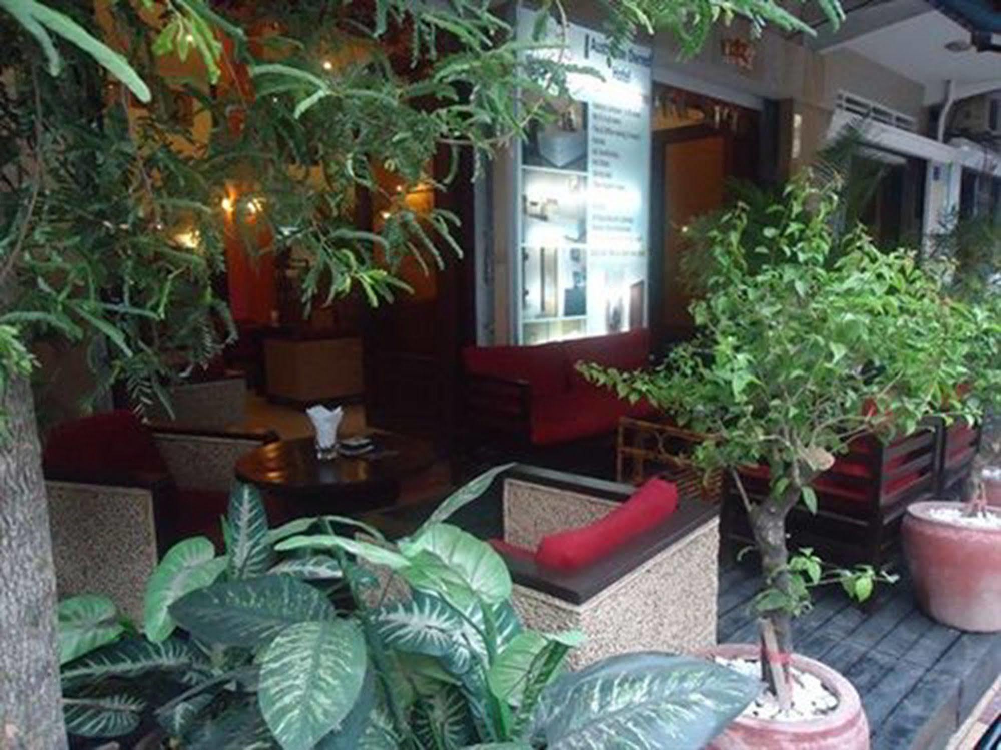 城市小屋酒店 金边 外观 照片