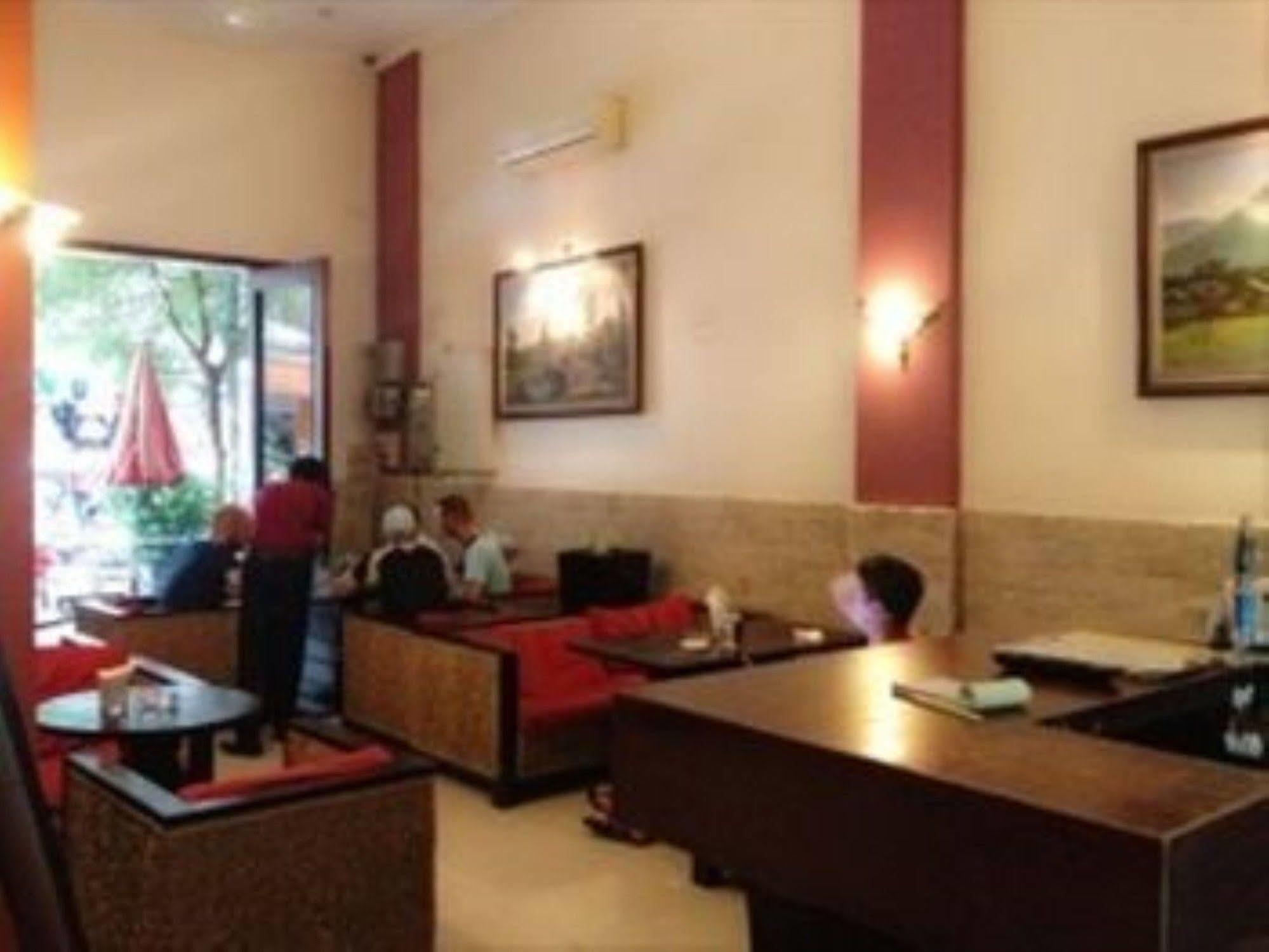 城市小屋酒店 金边 外观 照片
